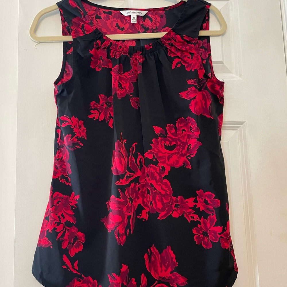 Dressy top size medium